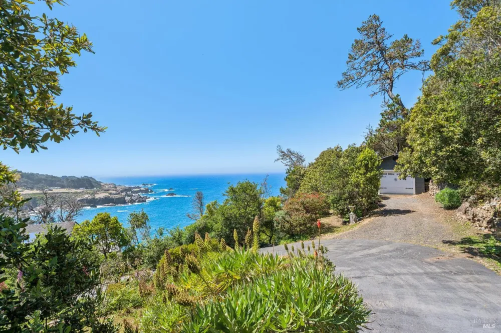 23430 Highway 1 Jenner, CA 95450