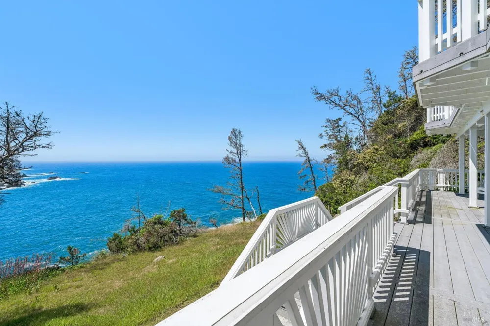 23430 Highway 1 Jenner, CA 95450