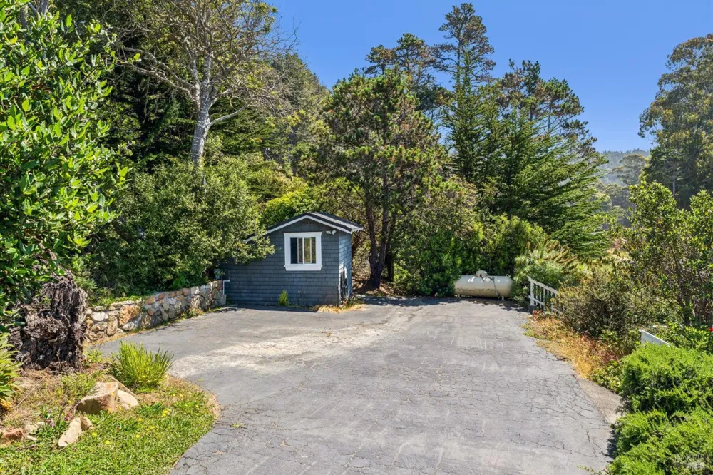 23430 Highway 1 Jenner, CA 95450