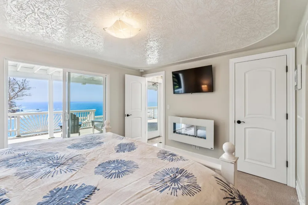 23430 Highway 1 Jenner, CA 95450