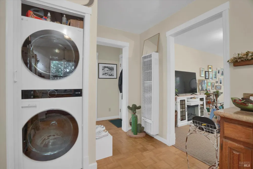 865 W I STREET Benicia, CA 94510