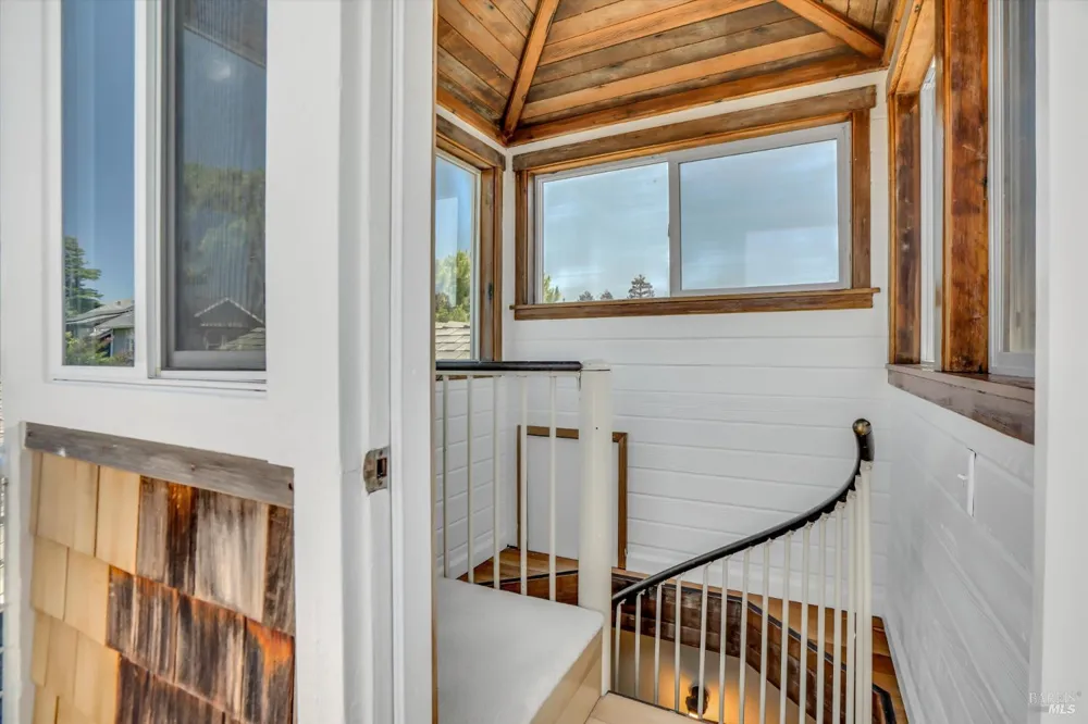 865 W I STREET Benicia, CA 94510