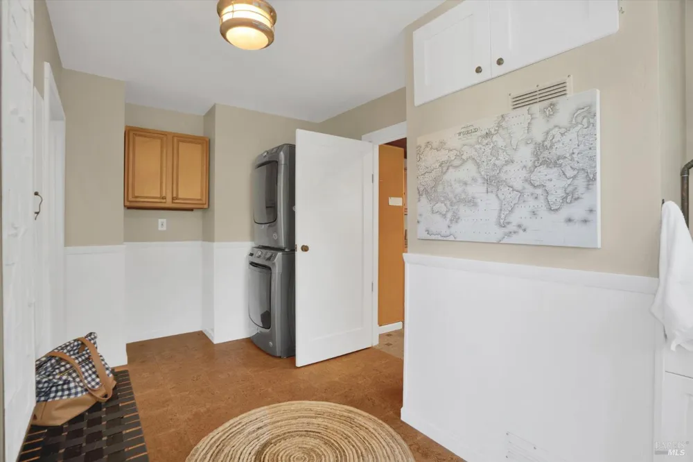 865 W I STREET Benicia, CA 94510