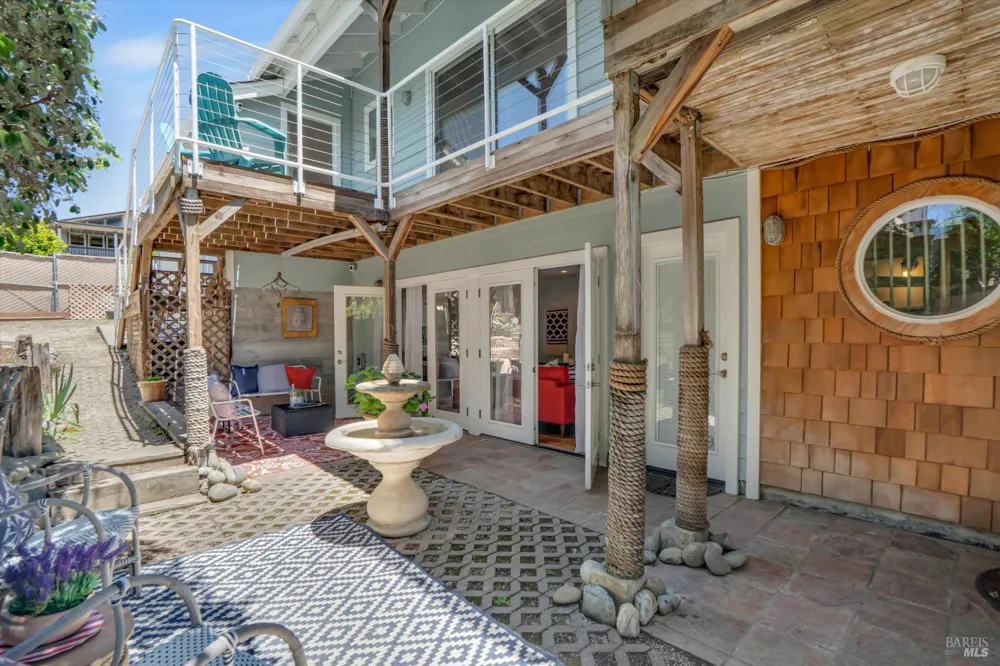 865 W I STREET Benicia, CA 94510
