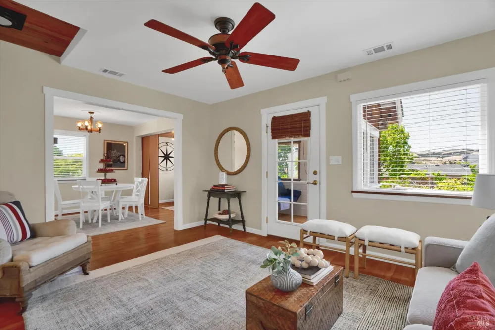 865 W I STREET Benicia, CA 94510