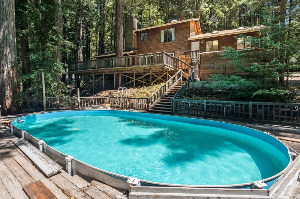 4030 Ridge Circle Willits, CA 95490