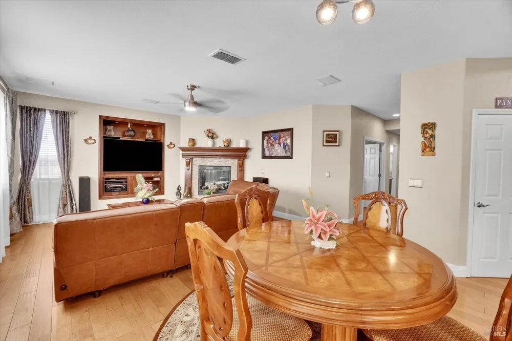 2187 Rasmussen Court Fairfield, CA 94533