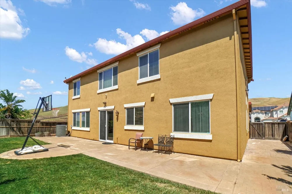 2187 Rasmussen Court Fairfield, CA 94533