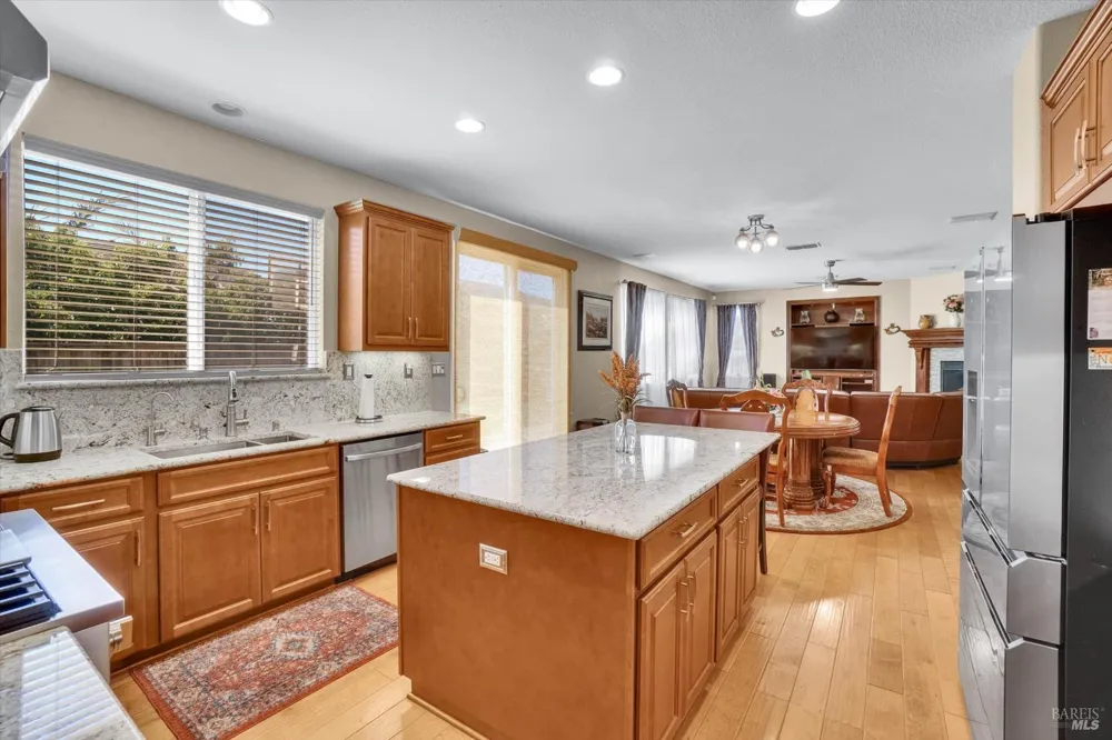 2187 Rasmussen Court Fairfield, CA 94533