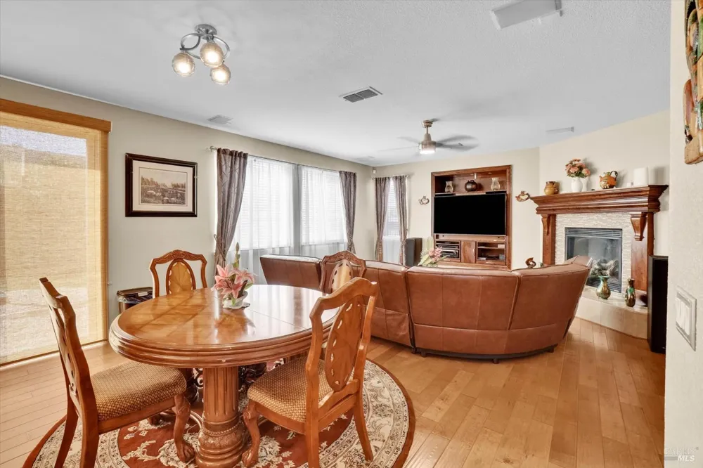 2187 Rasmussen Court Fairfield, CA 94533