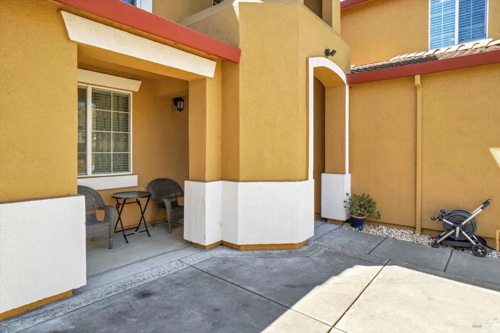 2187 Rasmussen Court Fairfield, CA 94533