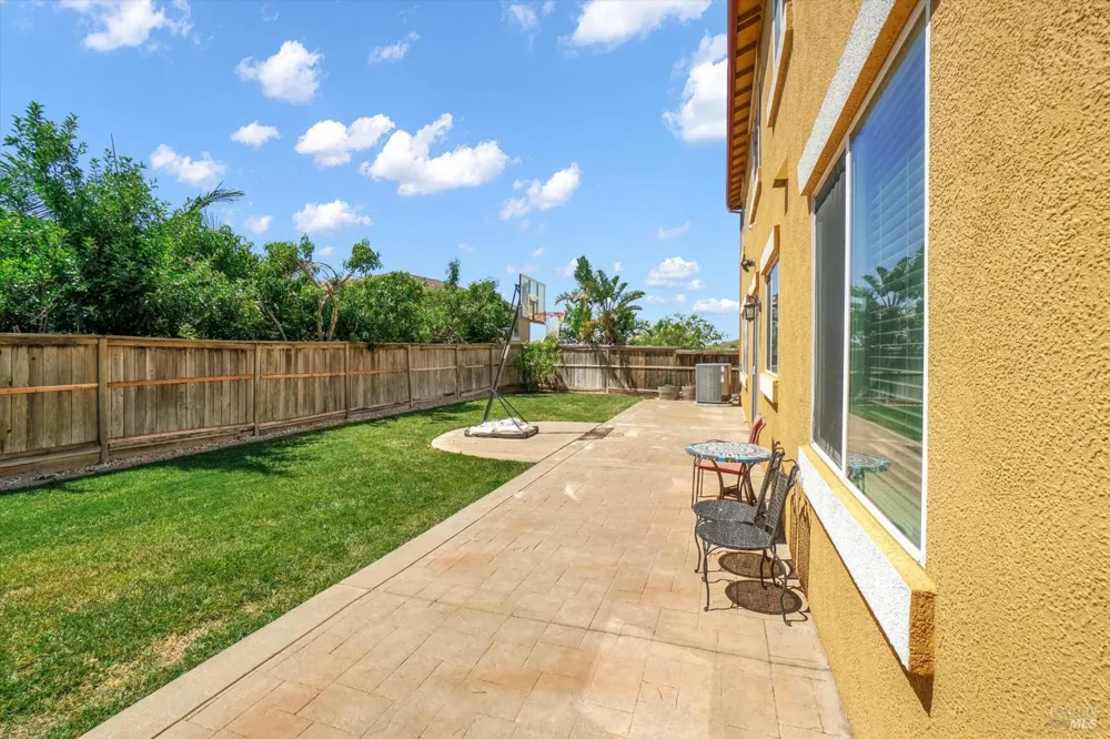 2187 Rasmussen Court Fairfield, CA 94533