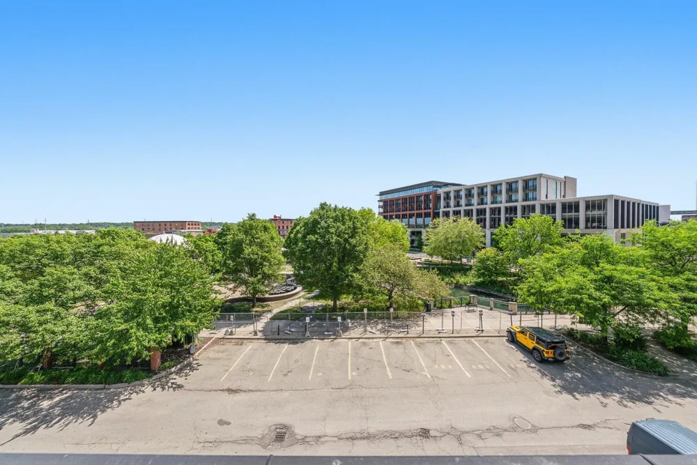 230 Kalamazoo #301 Kalamazoo, MI 49007