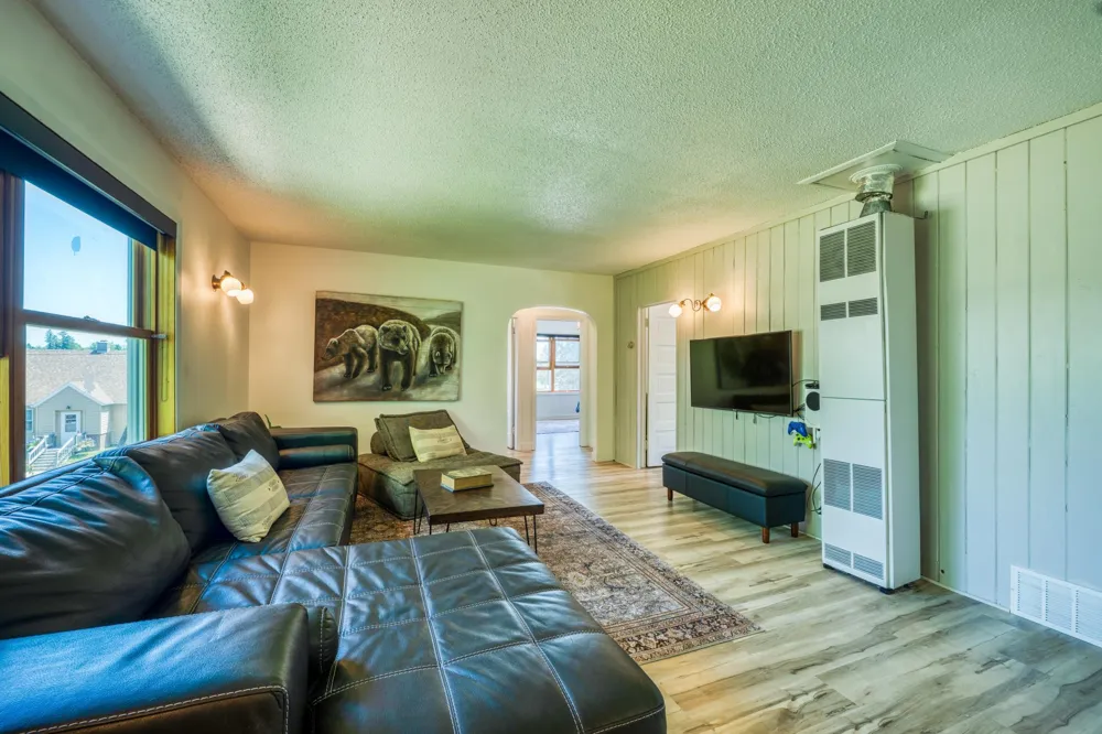 11517 Woodland Avenue Mizpah, MN 56660