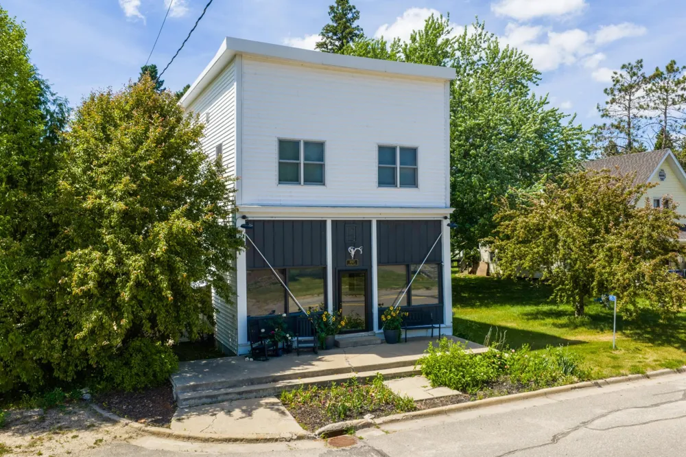 11517 Woodland Avenue Mizpah, MN 56660