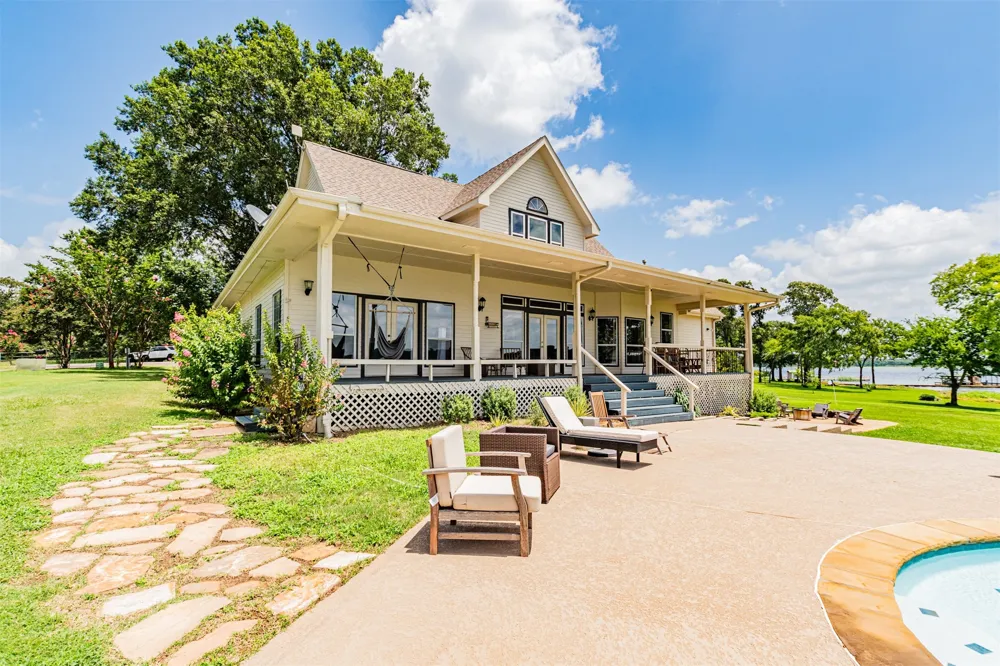 1747 County Road 1785 Yantis, TX 75497