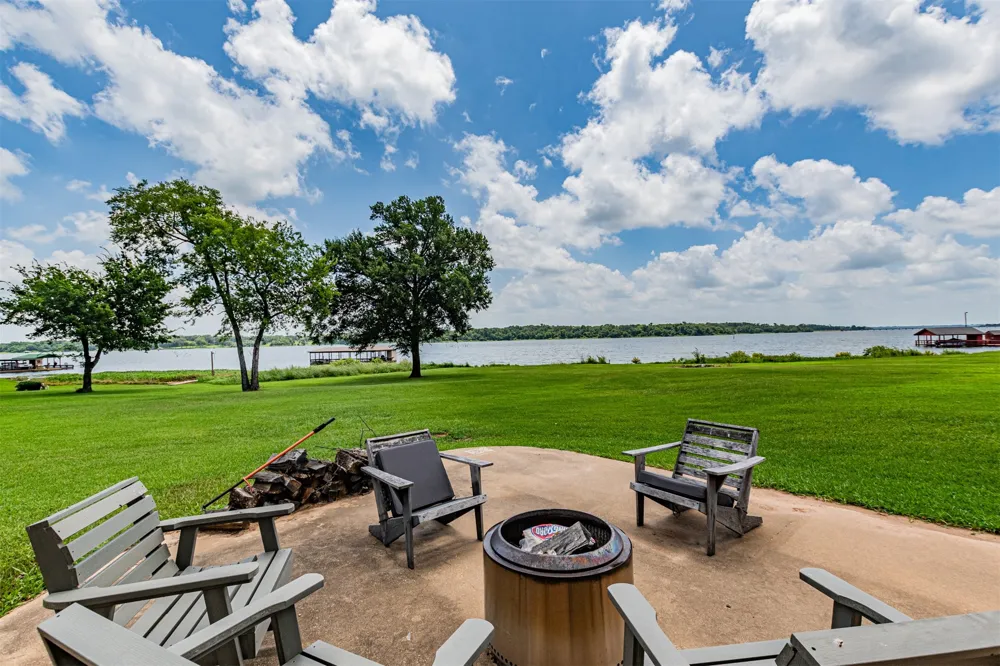 1747 County Road 1785 Yantis, TX 75497