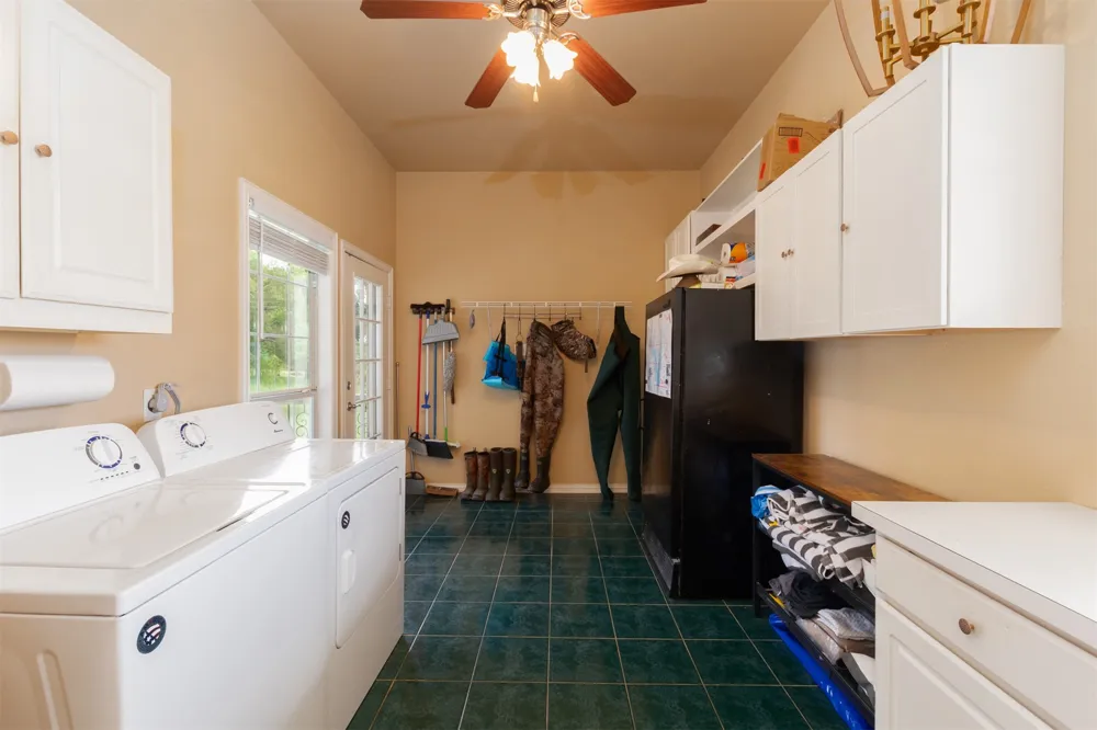 1747 County Road 1785 Yantis, TX 75497