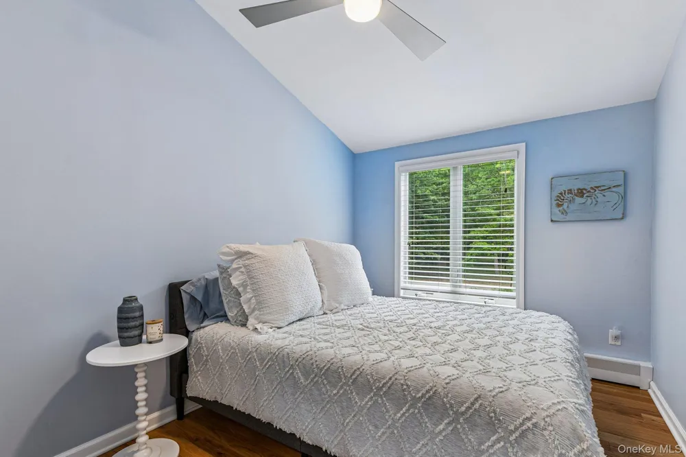 2100 Glenn Road Southold, NY 11971