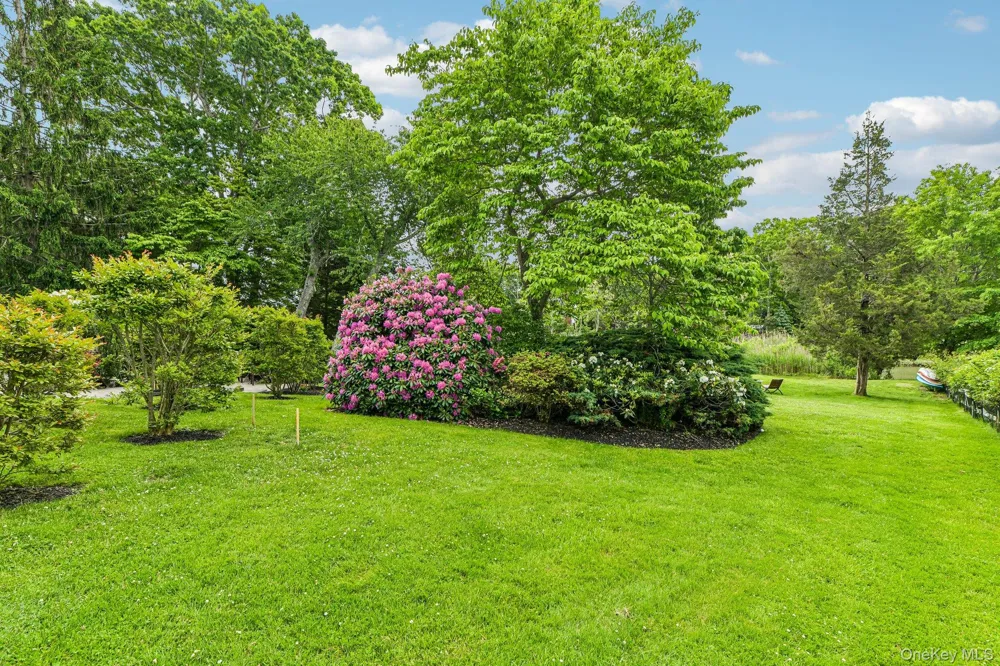 2100 Glenn Road Southold, NY 11971