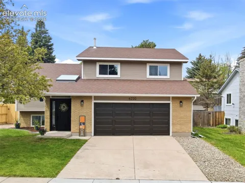 6220 Northwind Drive