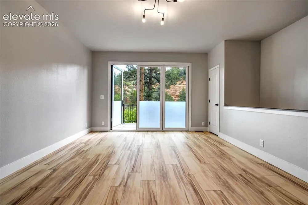 4998 Chippewa Drive Larkspur, CO 80118