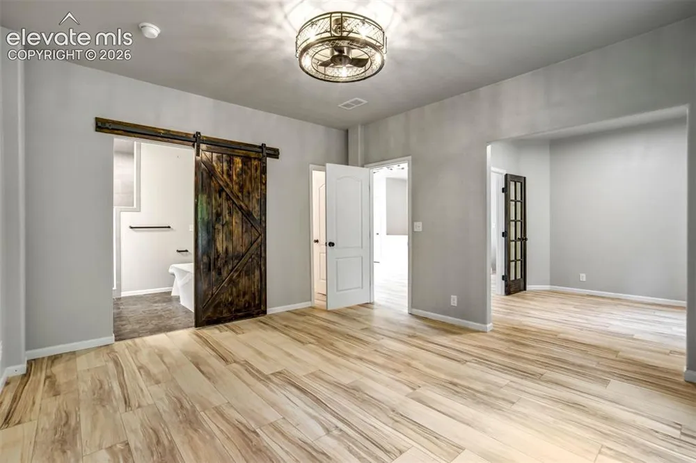 4998 Chippewa Drive Larkspur, CO 80118