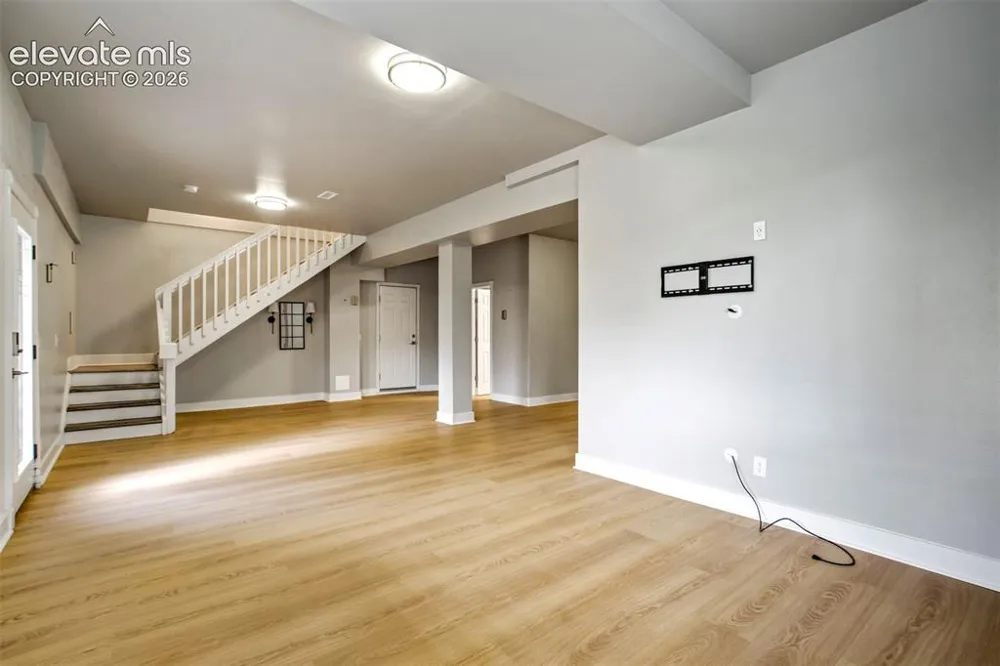 4998 Chippewa Drive Larkspur, CO 80118