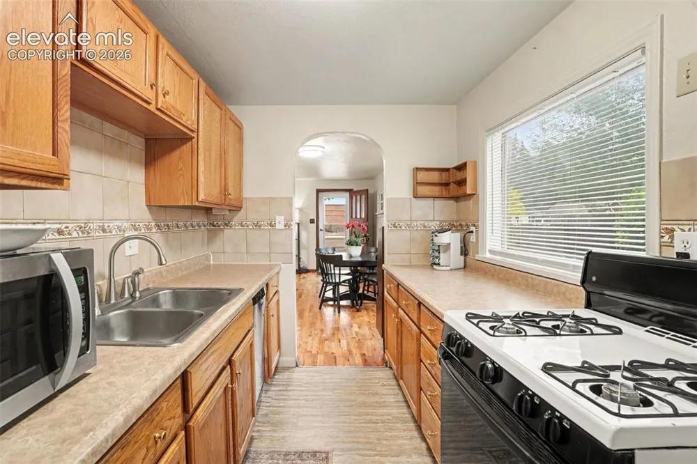 105 Via San Miguel Manitou Springs, CO 80829