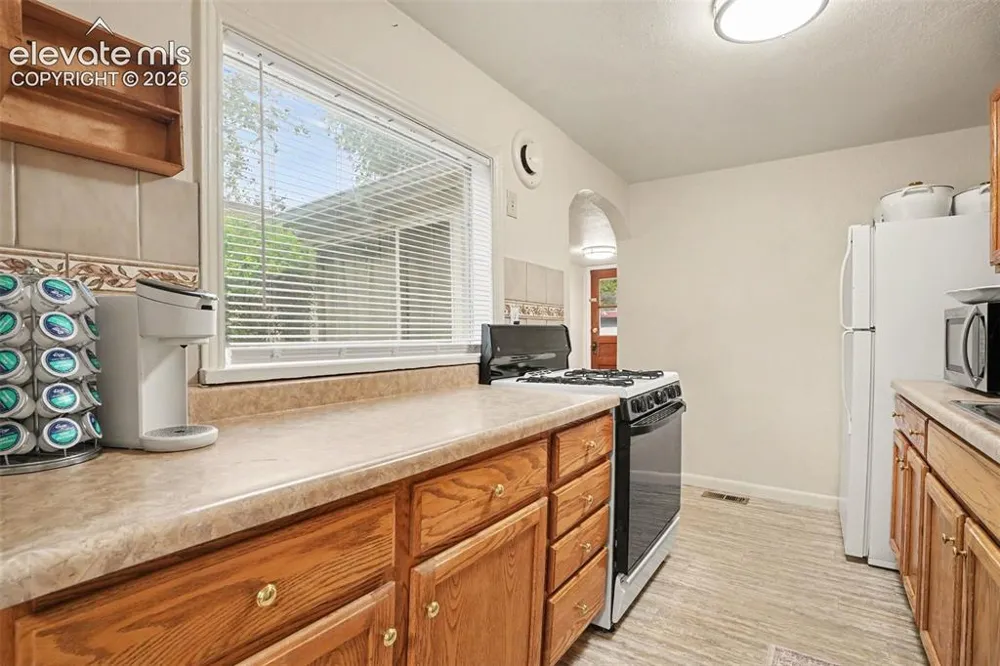105 Via San Miguel Manitou Springs, CO 80829