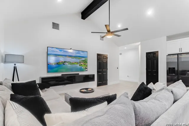 629 ASPEN LN Cottonwood Shores, TX 78657