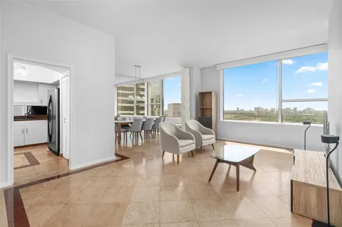 14 Greenway Plaza #26O