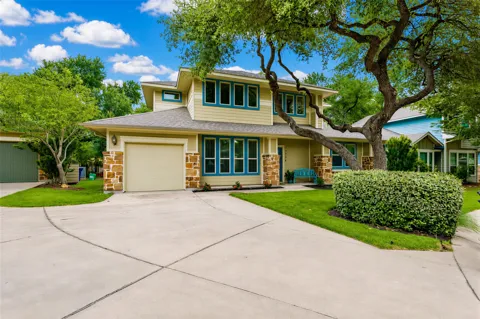 10904 Railway Lane