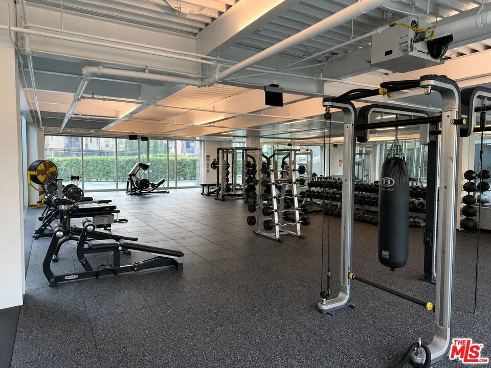 13200 Pacific #212 Playa Vista, CA 90094
