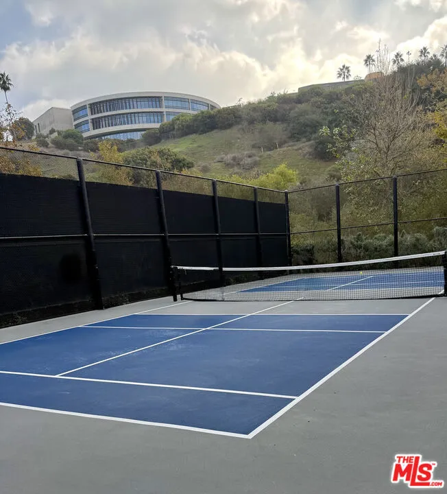 13200 Pacific #212 Playa Vista, CA 90094