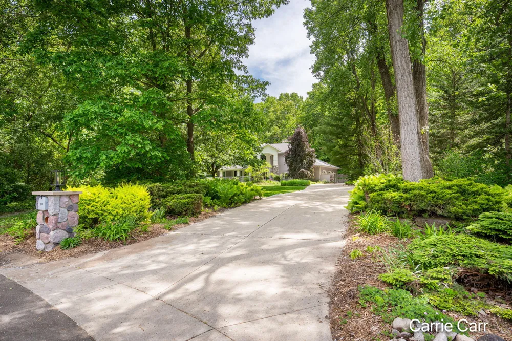 8170 Freska Lake Drive NE Comstock Park, MI 49321