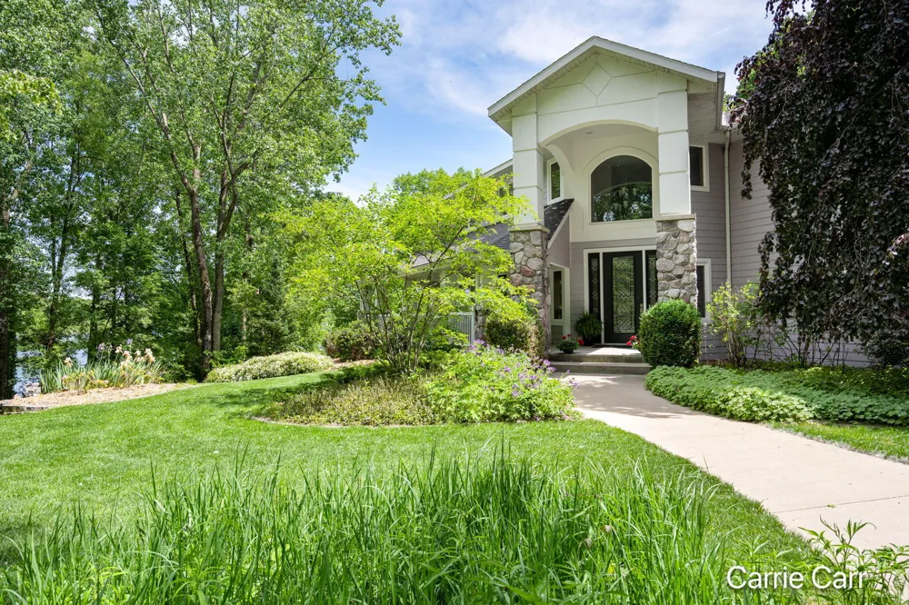 8170 Freska Lake Drive NE Comstock Park, MI 49321