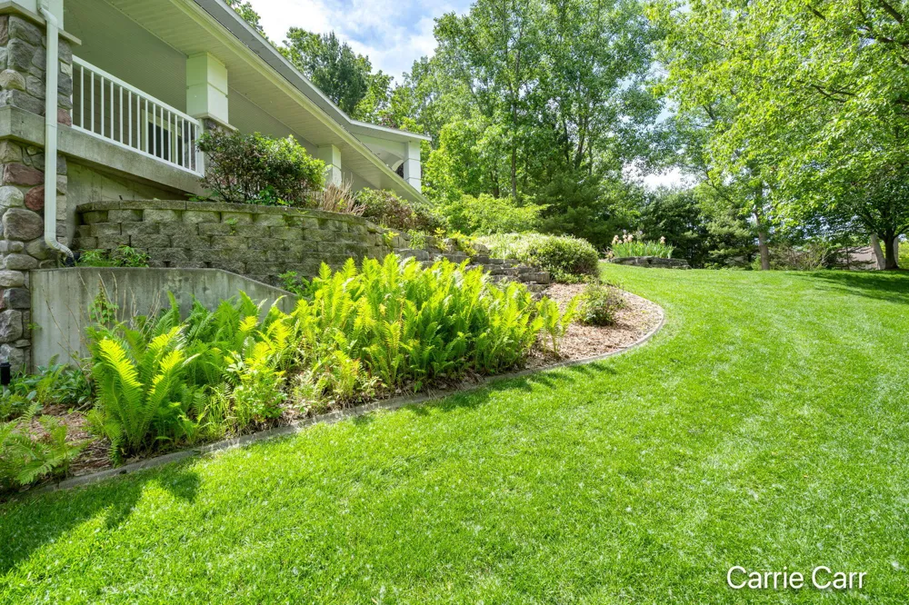 8170 Freska Lake Drive NE Comstock Park, MI 49321
