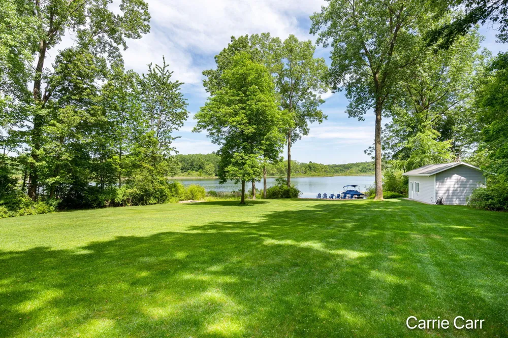 8170 Freska Lake Drive NE Comstock Park, MI 49321