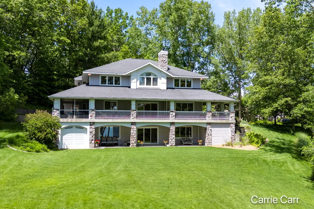 8170 Freska Lake Drive NE Comstock Park, MI 49321