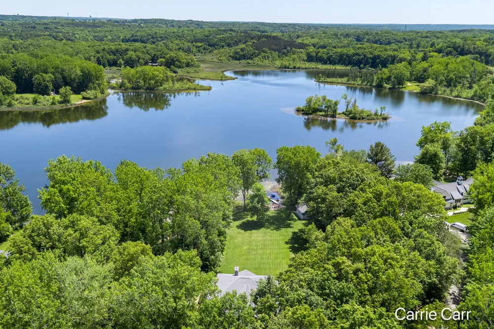 8170 Freska Lake Drive NE Comstock Park, MI 49321
