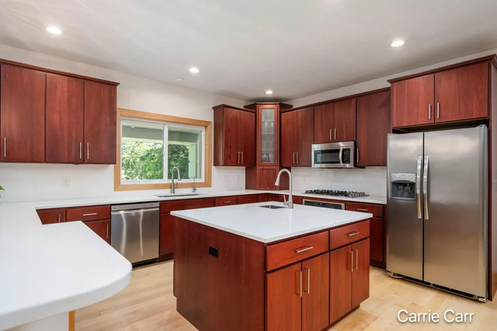 8170 Freska Lake Drive NE Comstock Park, MI 49321