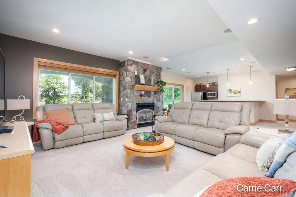 8170 Freska Lake Drive NE Comstock Park, MI 49321
