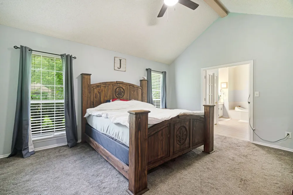 455 Timber Lakes Dr Powderly, TX 75473