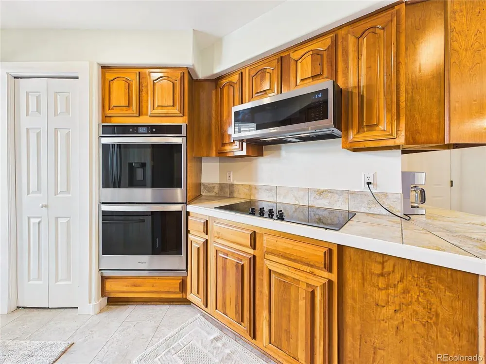 116 Top Notch Trail Penrose, CO 81240