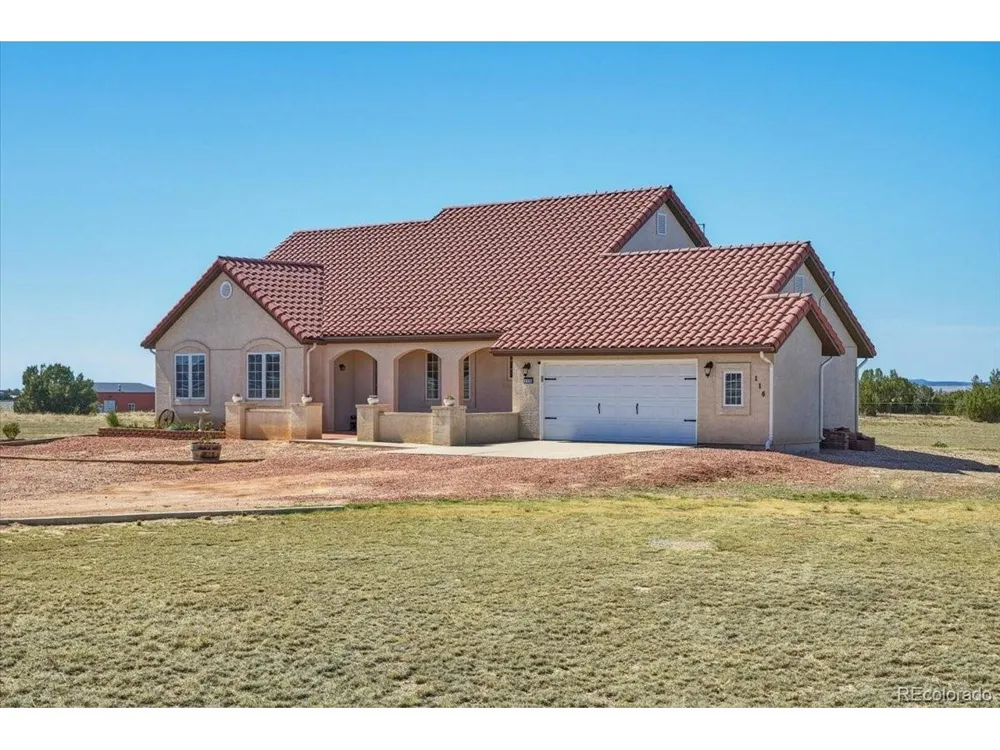 116 Top Notch Trail Penrose, CO 81240