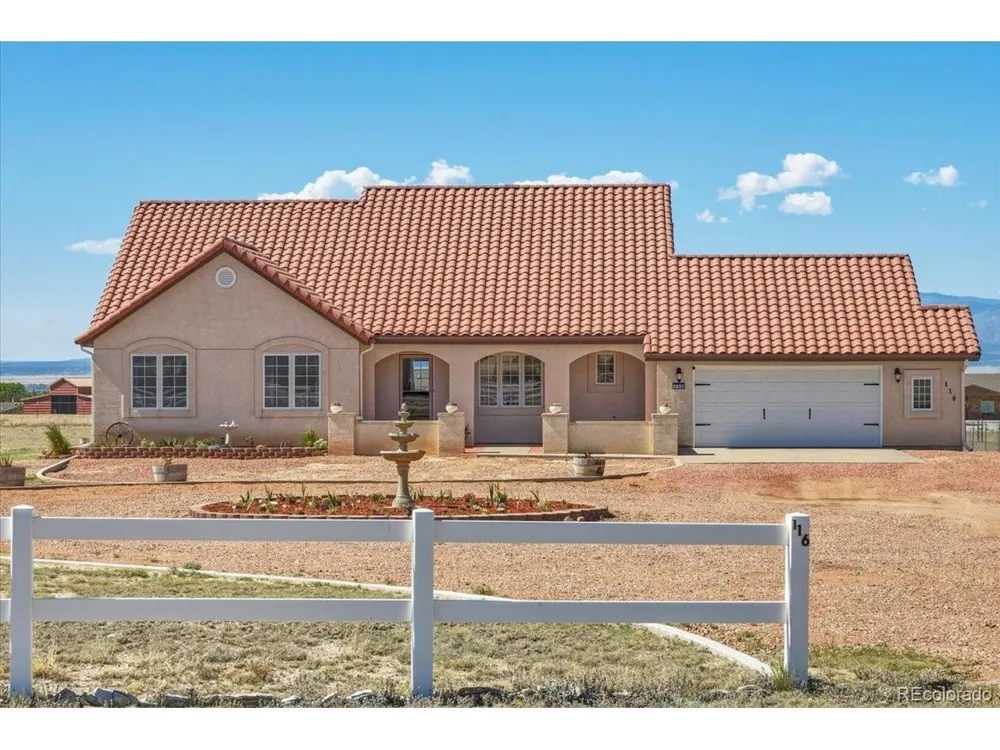 116 Top Notch Trail Penrose, CO 81240