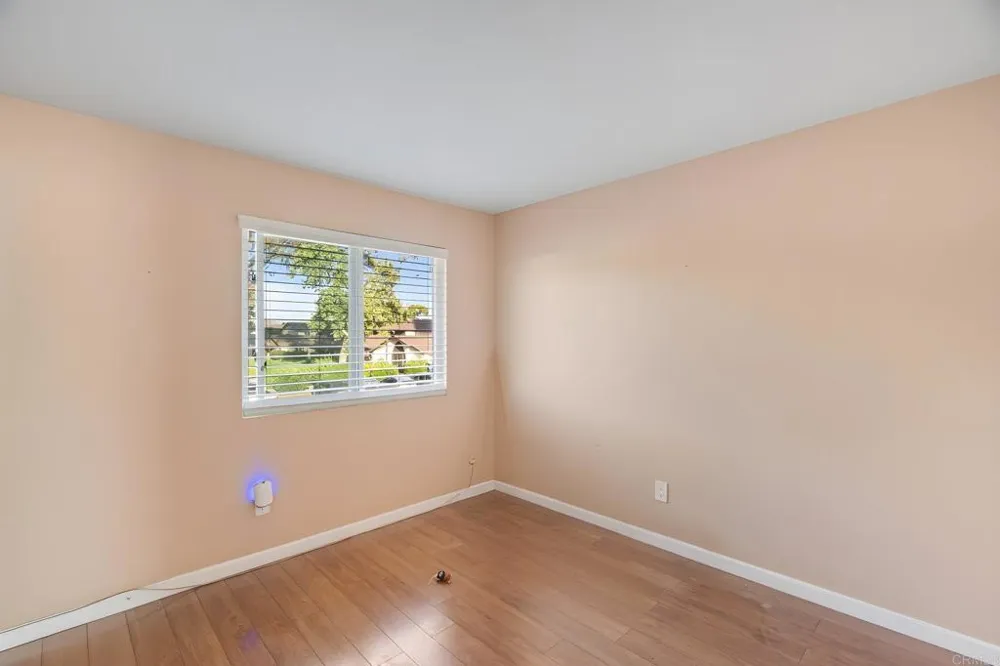 10132 Peaceful Court Santee, CA 92071