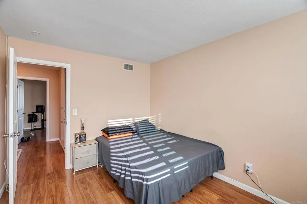 10132 Peaceful Court Santee, CA 92071