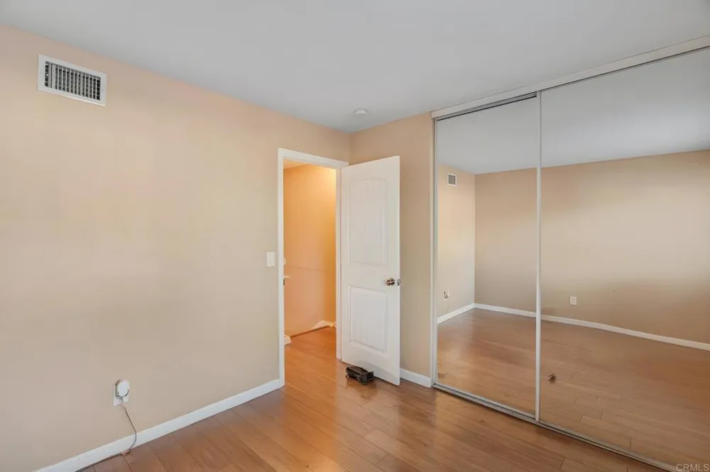 10132 Peaceful Court Santee, CA 92071
